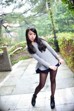 女子连吃3月胡萝卜变小橘人